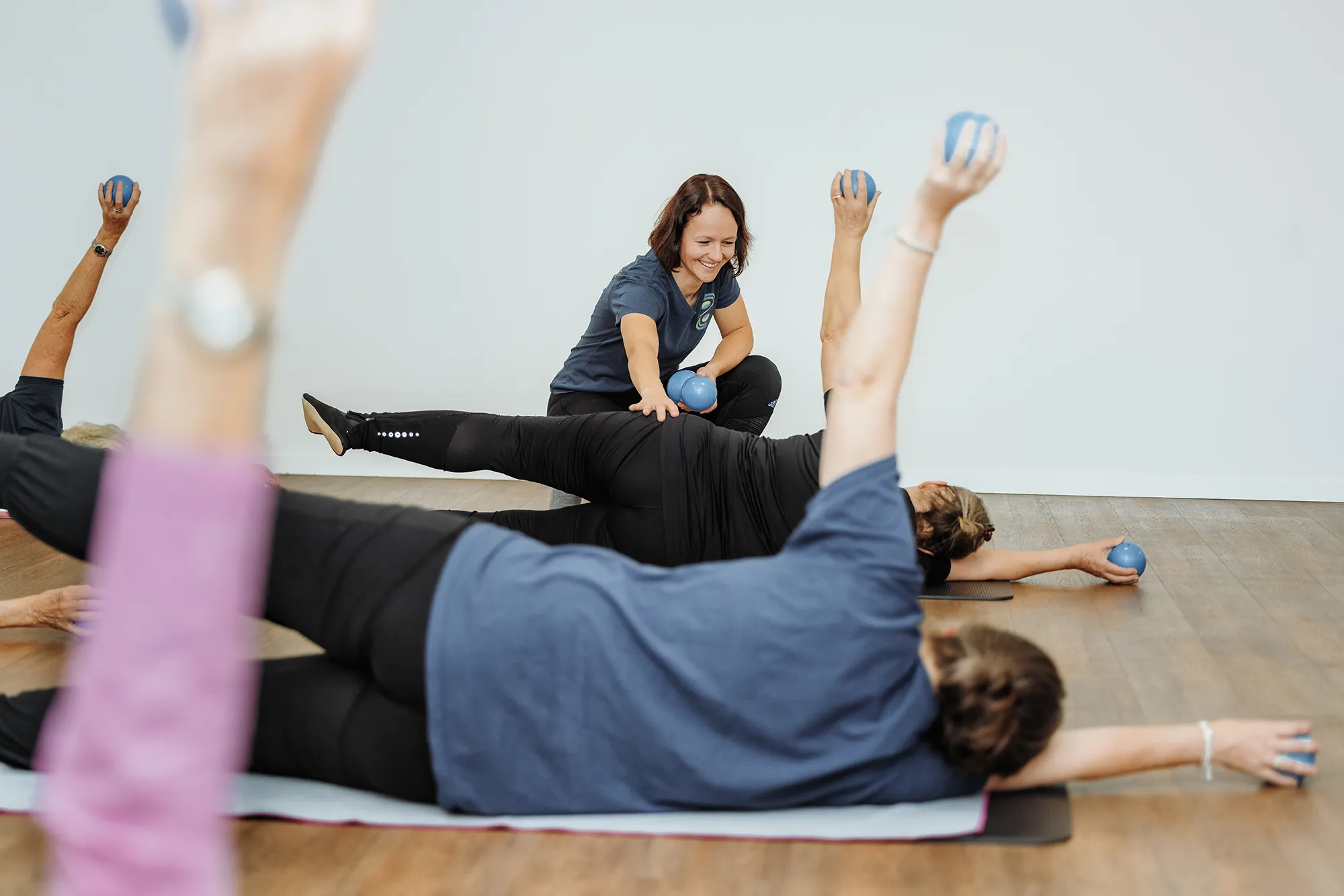 Pilates Gruppenkurs bei der Gesundheitspraxis Löwen Center in Luzern