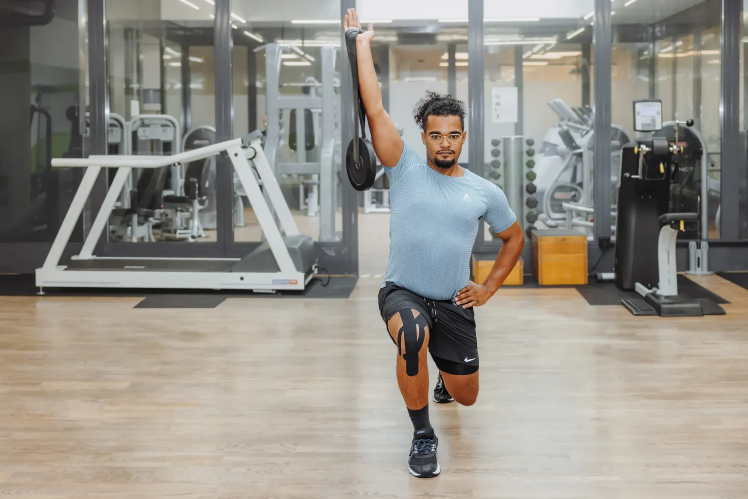 Sport-Physiotherapie Training mit Gewicht, Gesundheitspraxis Löwen Center in Luzern