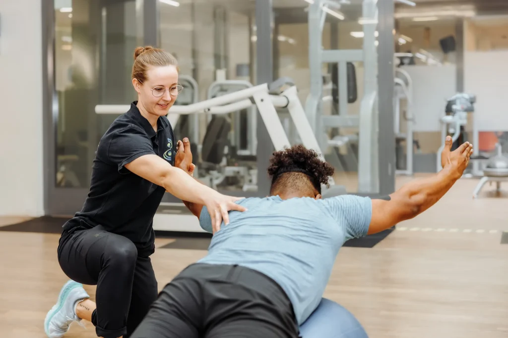 Sport-Physiotherapie Training, Gesundheitspraxis Löwen Center in Luzern